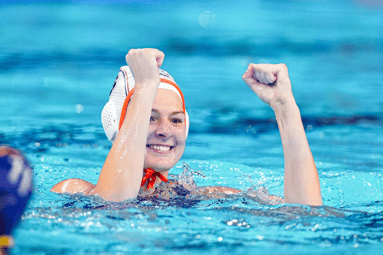 Simone van de Kraats in actie voor Nederland
