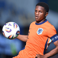 Givairo Read in actie voor Oranje O19