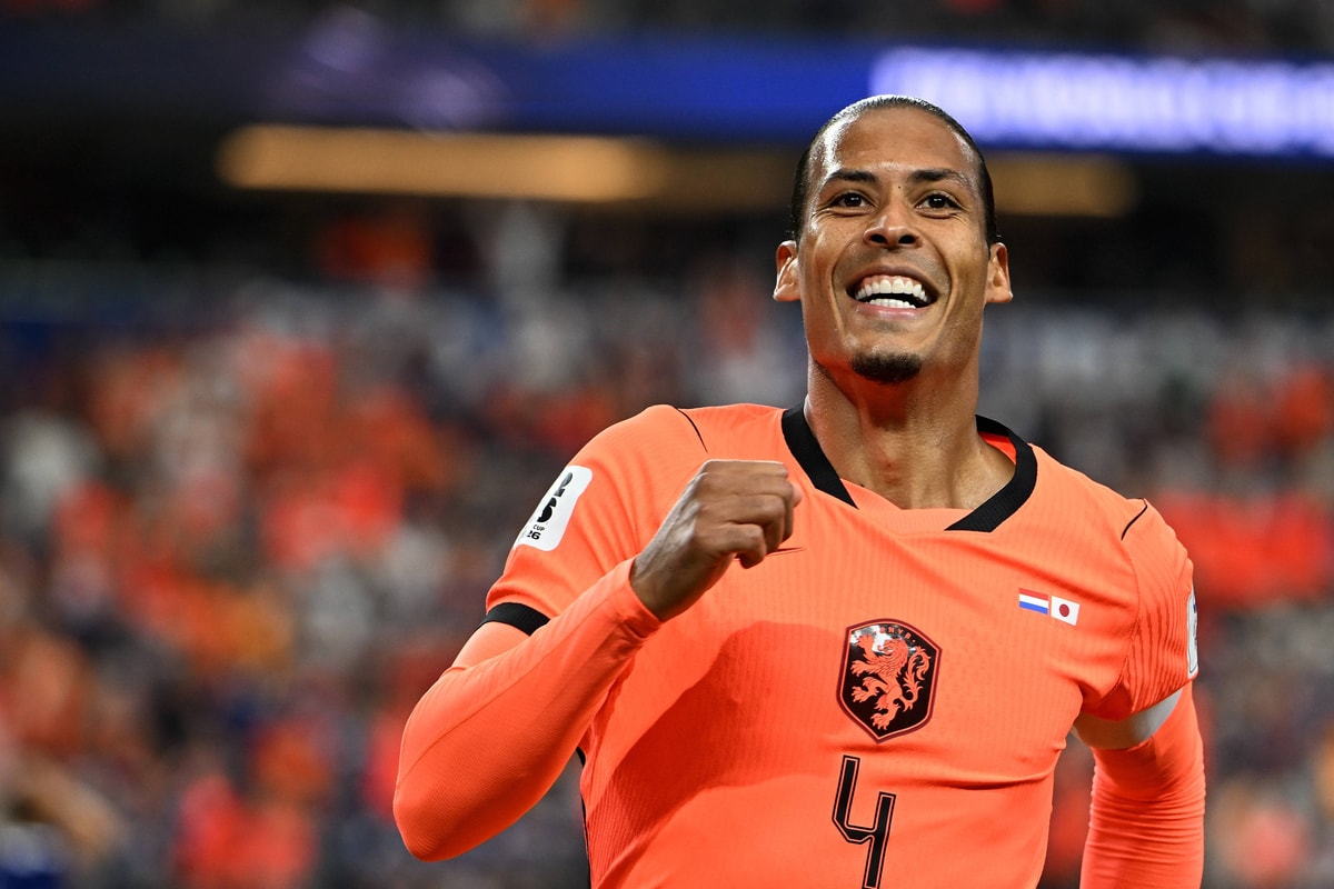 Van Dijk gaat door bij Oranje na vruchtbaar gesprek met bondscoach Xavi