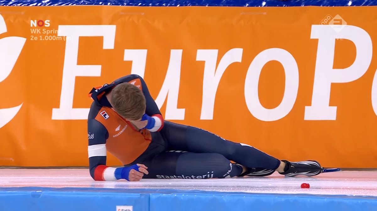 Janno Botman gaat keihard onderuit