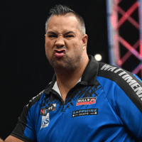 Jermaine Wattimena staat in de finale van het EK Darts