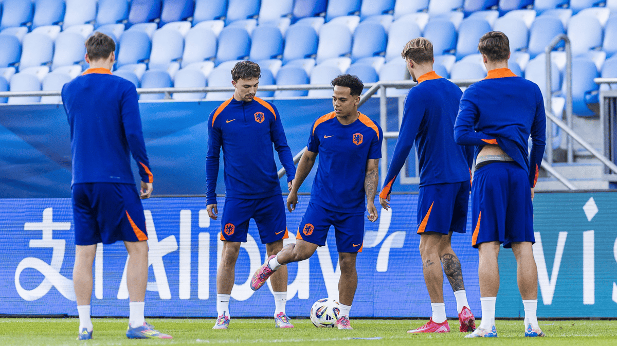 Jong Oranje tijdens de training