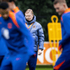 Het Nederlands elftal in actie tijdens de training in Zeist
