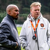 Nigel de Jong (links) en Ronald Koeman