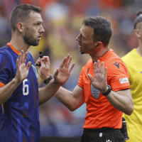 Stefan de Vrij, Felix Zwayer, Nederland - Engeland, Oranje