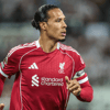 Virgil van Dijk in het shirt van Liverpool