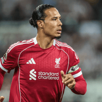 Virgil van Dijk in het shirt van Liverpool