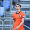 Rav van den Berg in actie voor Jong Oranje