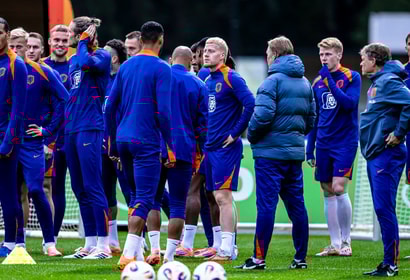 Het Nederlands elftal tijdens een training