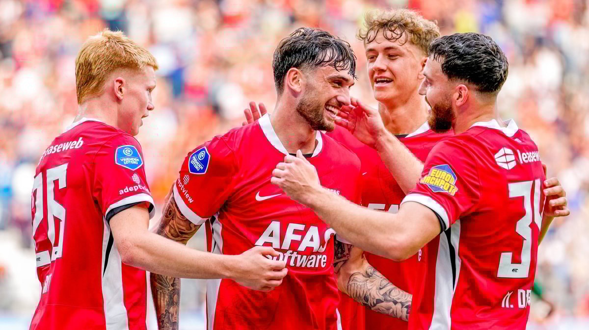 AZ viert een doelpunt