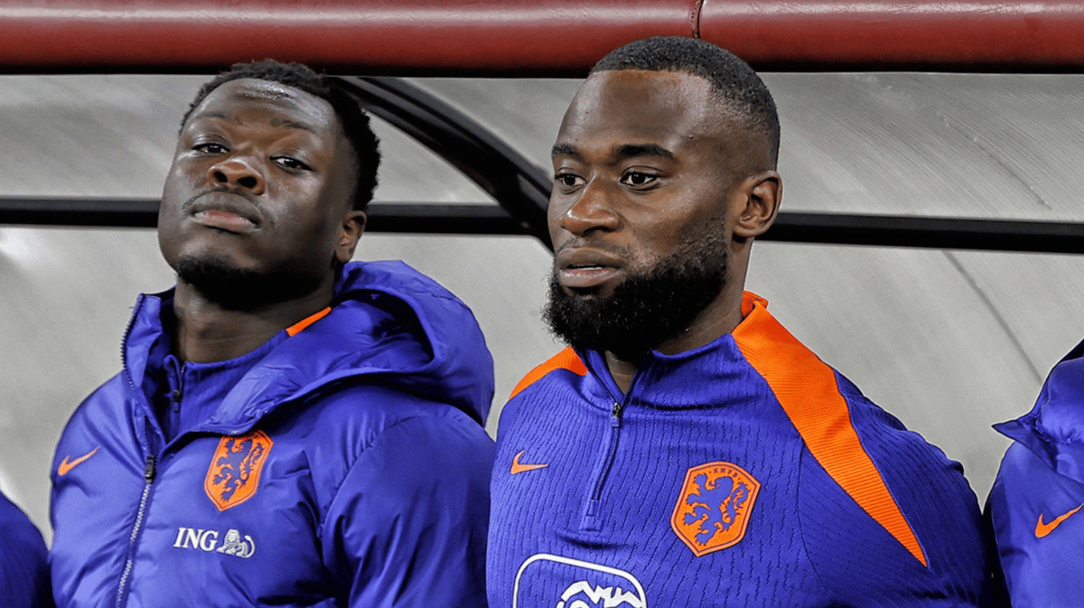 Brian Brobbey (links) en Lutsharel Geertruida