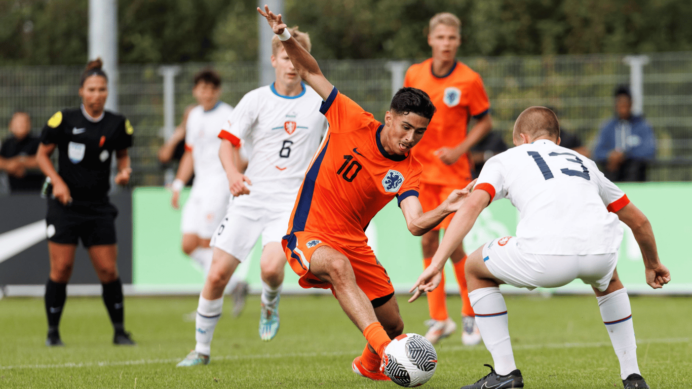 Emre Ünüvar, speler Oranje Onder-17