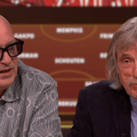 Johan Derksen en René van der Gijp bij Vandaag Inside Oranje op SBS 6