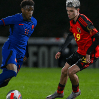 Isaac Babadi in actie voor Nederland