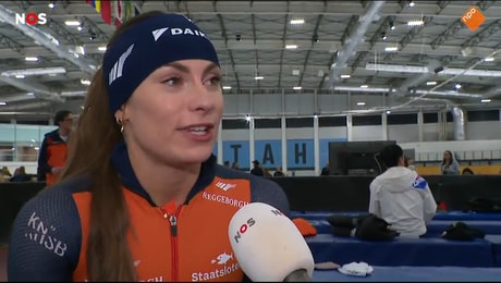 Femke Kok voor de camera van de NOS