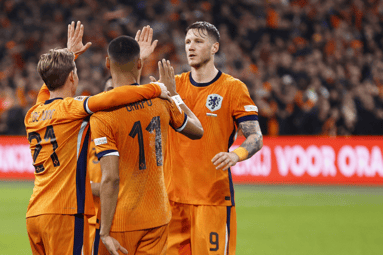 Oranje viert feest na een doelpunt