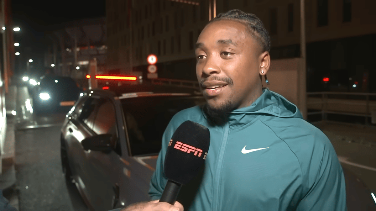 Steven Bergwijn voor de camera van ESPN