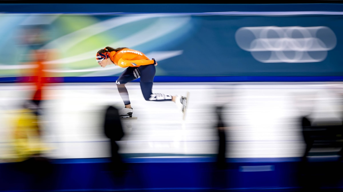 Suzanne Schulting traint in de Milano Ice Skating Arena