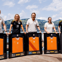 De Oranje Leeuwinnen nemen afscheid