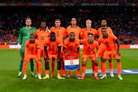 Opstelling Nederland - Duitsland