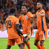 Het Nederlands elftal viert de 2-2 tegen Duitsland in de Nations League