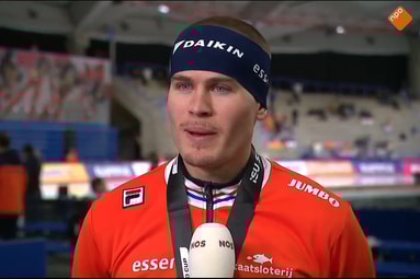 Joep Wennemars voor de camera van de NOS