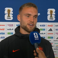 Bart Verbruggen voor de camera van de NOS