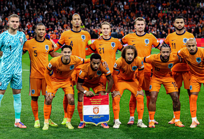 De opstelling van het Nederlands elftal tegen Litouwen