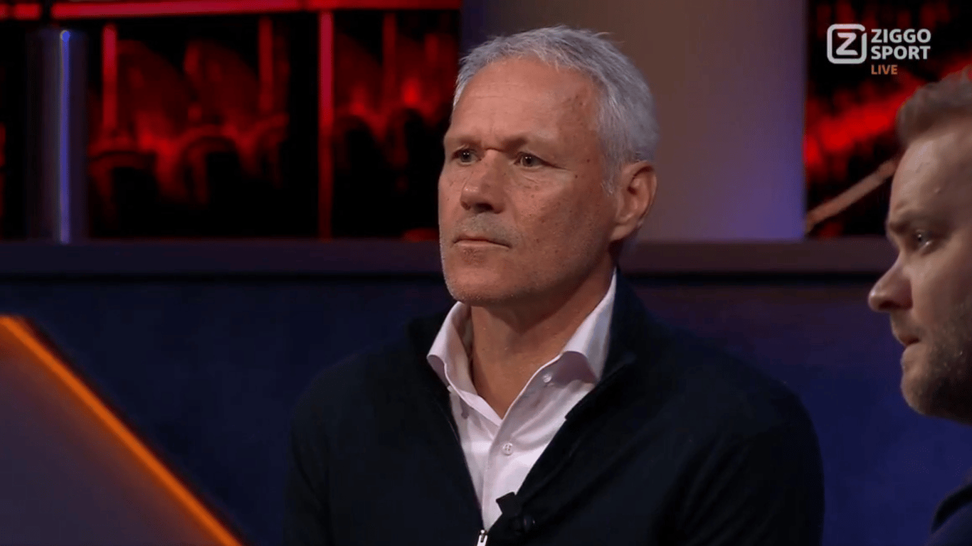 Marco van Basten aan tafel bij Rondo