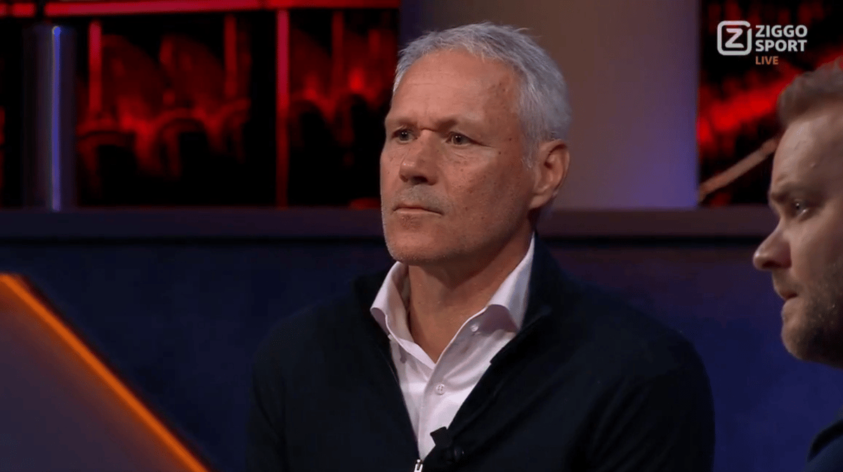 Marco van Basten aan tafel bij Rondo