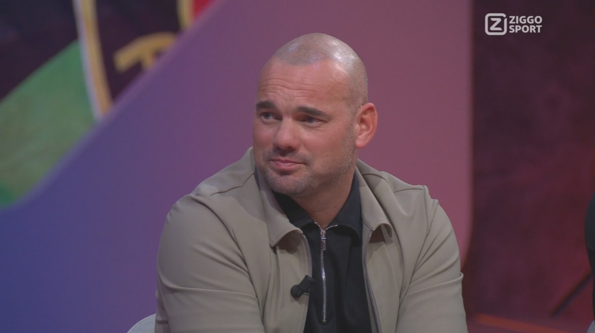 Wesley Sneijder aan tafel bij Rondo