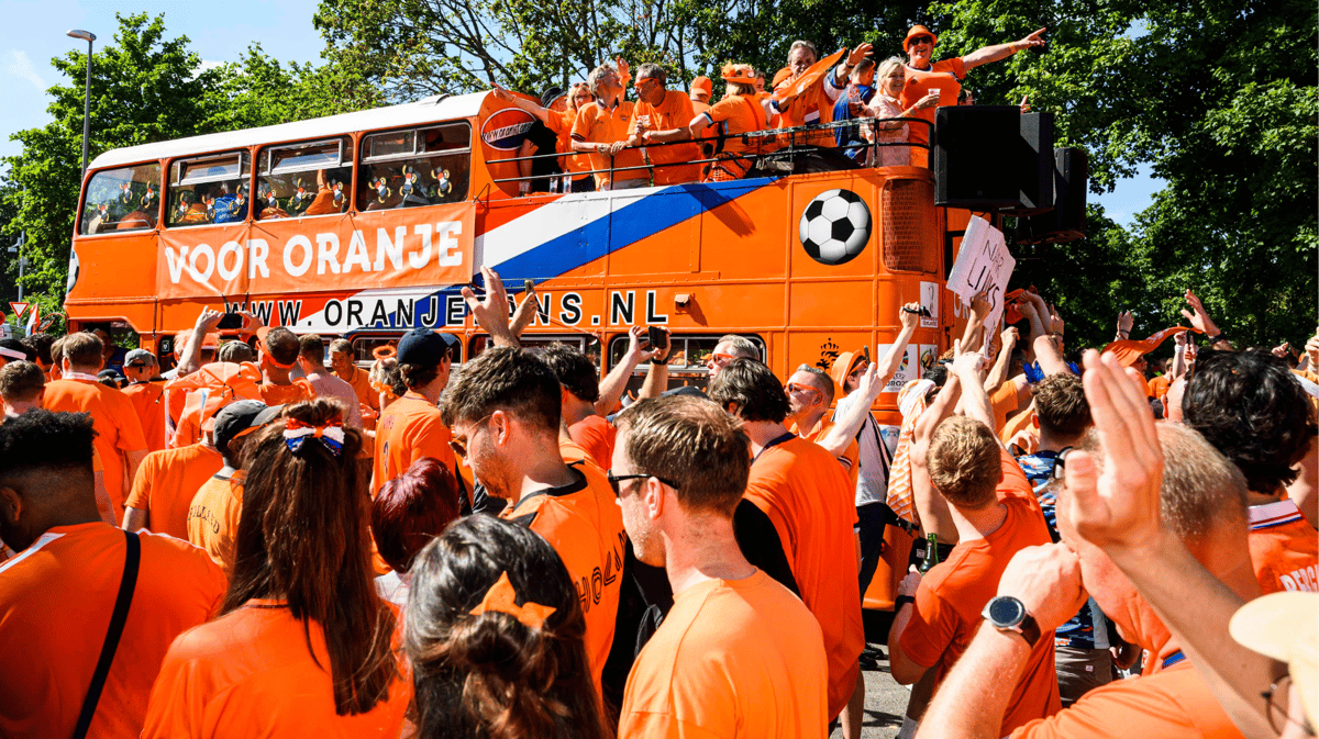 Oranjefans, Oranje, Nederlands elftal, Nederland - Roemenië