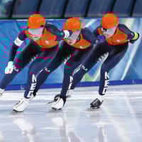 Antoinette Rijpma-de Jong, Joy Beune en Marijke Groenewoud op de ploegenachtervolging