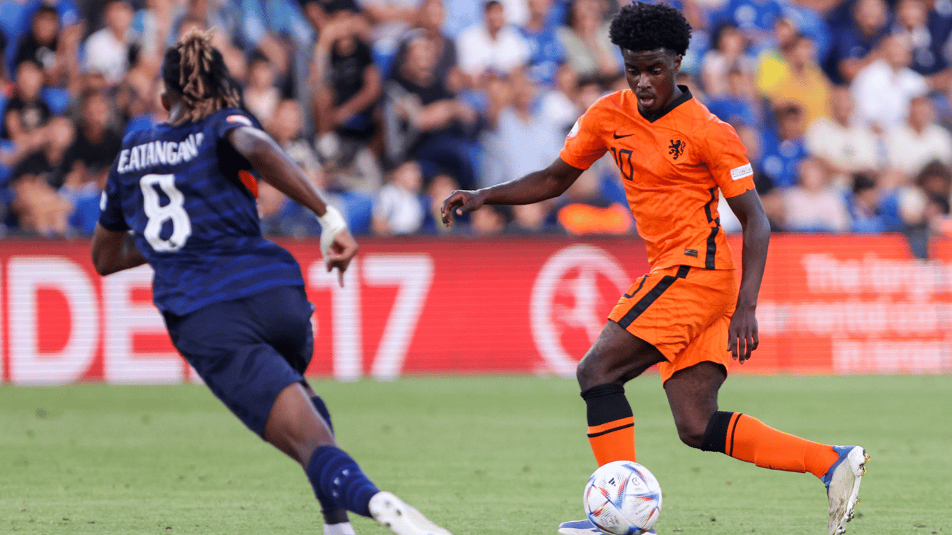 Gabriel Misehouy in actie voor Oranje Onder-17