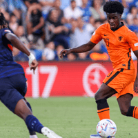 Gabriel Misehouy in actie voor Oranje Onder-17