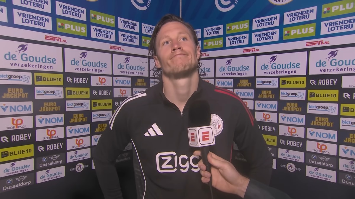 Wout Weghorst voor de camera van ESPN