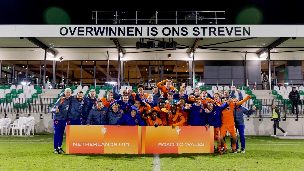 Oranje O19 is groepswinnaar