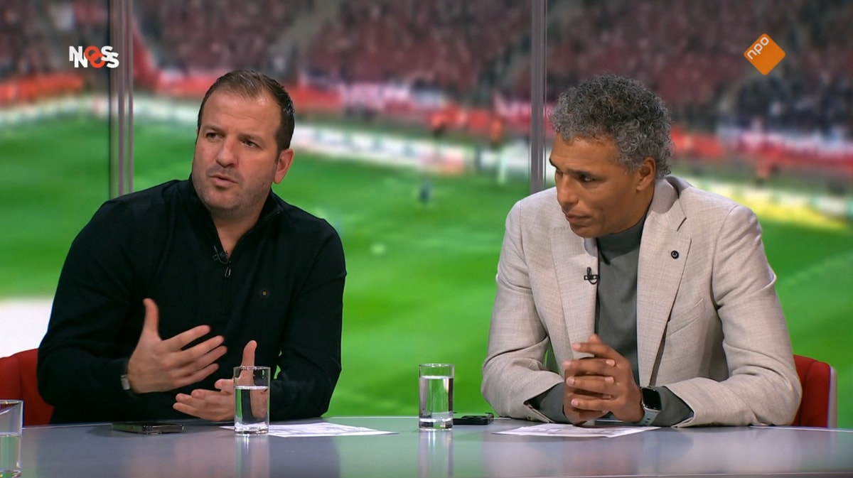 Rafael van der Vaart en Pierre van Hooijdonk bij de NOS