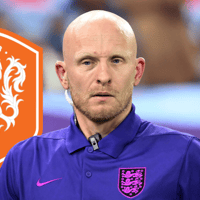 Wie is Arjan Veurink?