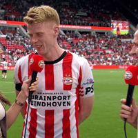 Jerdy Schouten voor de camera van PSV Play