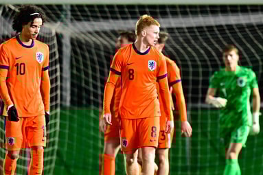 Gjivai Zechiël en Kees Smit in actie voor Jong Oranje