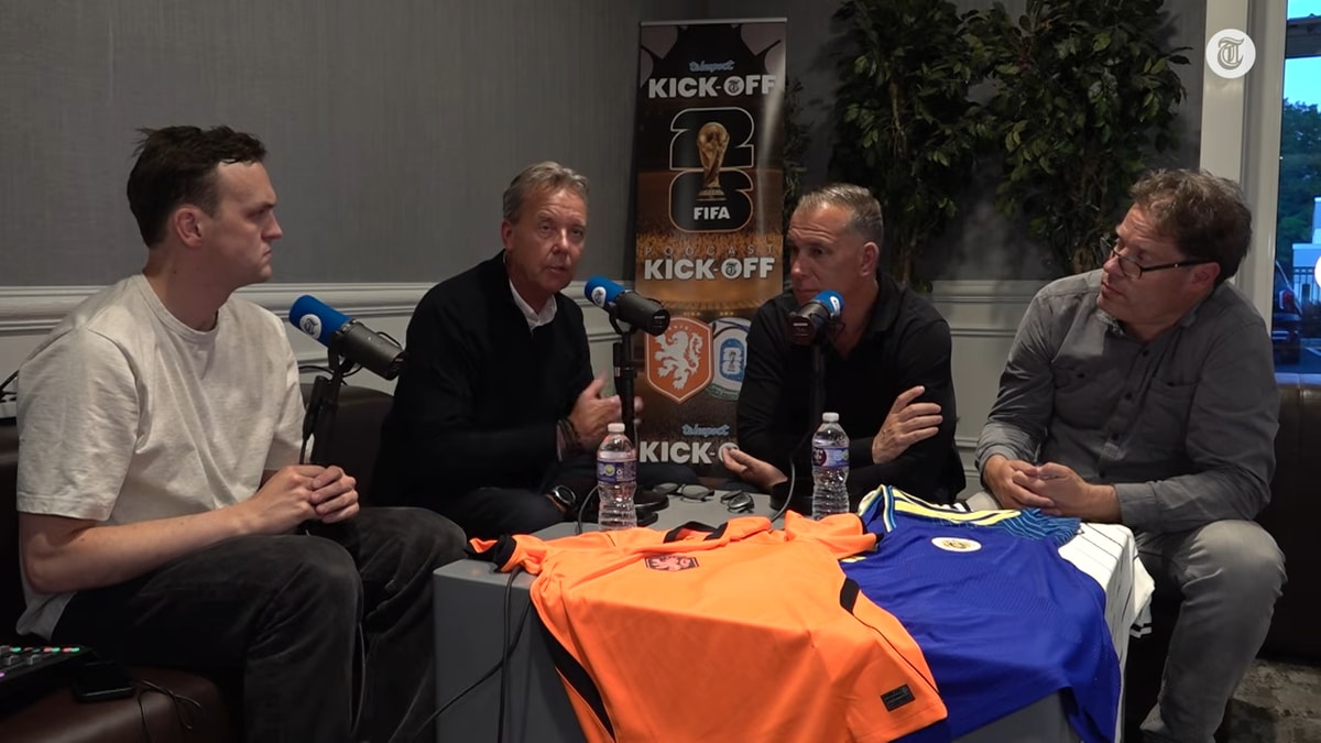 Valentijn Driessen en Mike Verweij bij Kick-Off van De Telegraaf