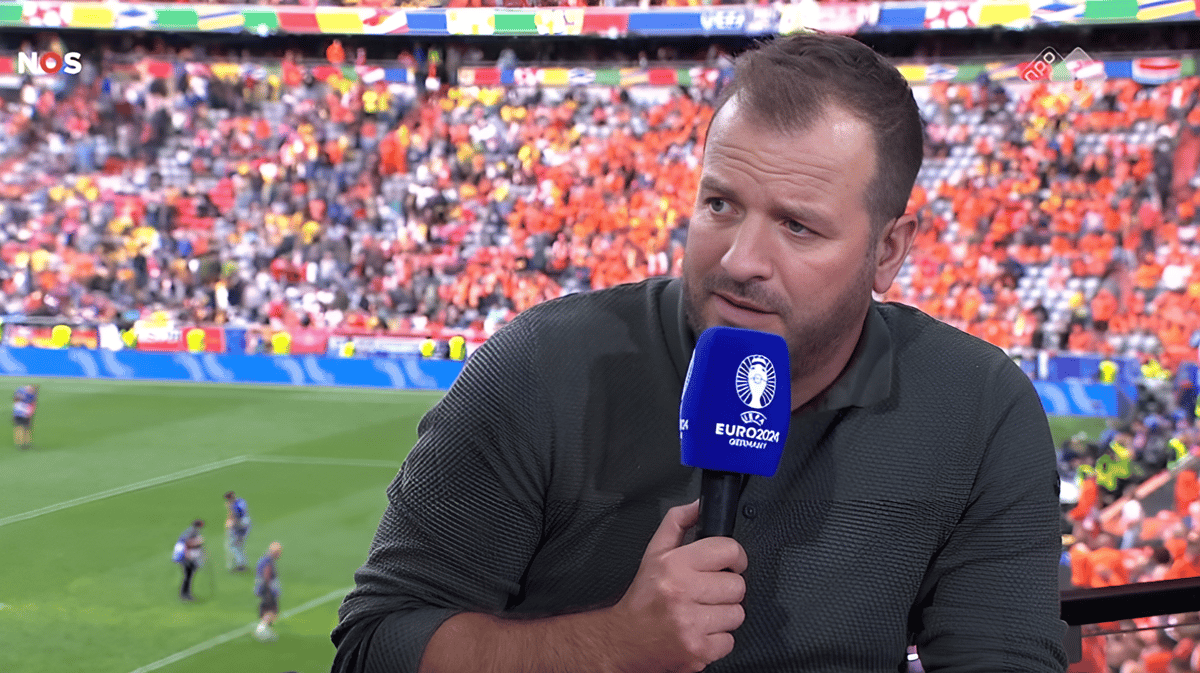 Rafael van der Vaart, oud-voetballer en analist bij de NOS