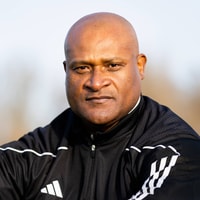 Winston Bogarde