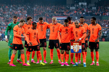 Het Nederlands elfta voorafgaand aan de interland tegen Algerije