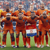 De opstelling van Nederland tegen Engeland op het EK