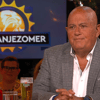 Jack van Gelder in een uitzending van De Oranjezomer