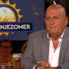 Jack van Gelder in een uitzending van De Oranjezomer