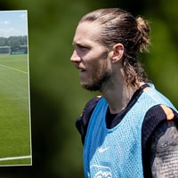 Wout Weghorst op de training van Oranje