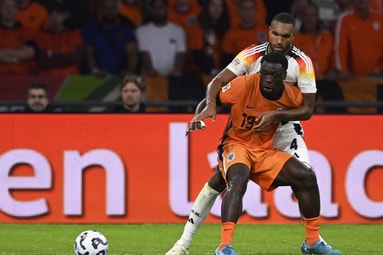 Verheijen verklaart blessure Brian Brobbey bij Oranje: 'Heeft spieren Usain Bolt'